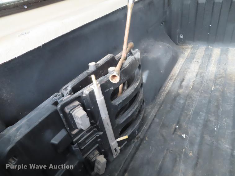 image for item DF1305 2011 Ford F150 SuperCrew pickup truck