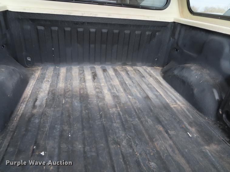 image for item DF1305 2011 Ford F150 SuperCrew pickup truck