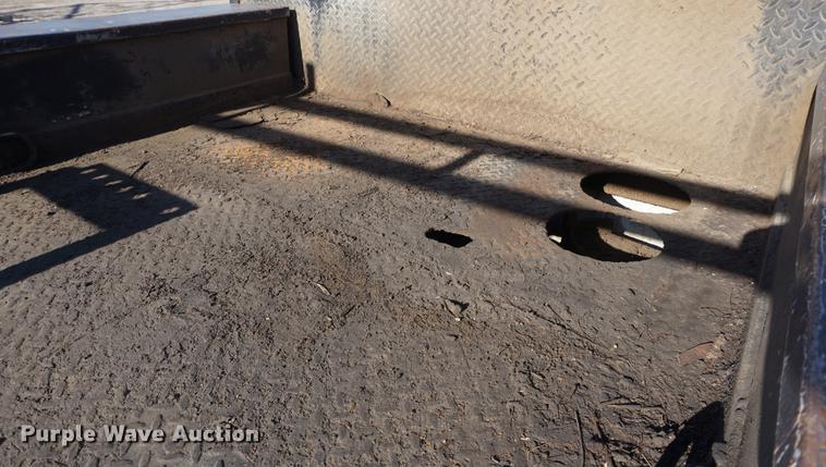 image for item DF1636 1990 Chevrolet 2500 flatbed pickup truck