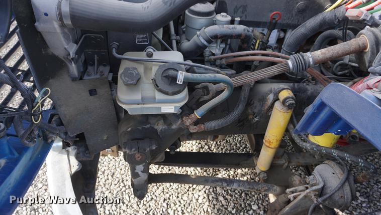 image for item DF1639 2007 Freightliner Business Class M2 rollback truck