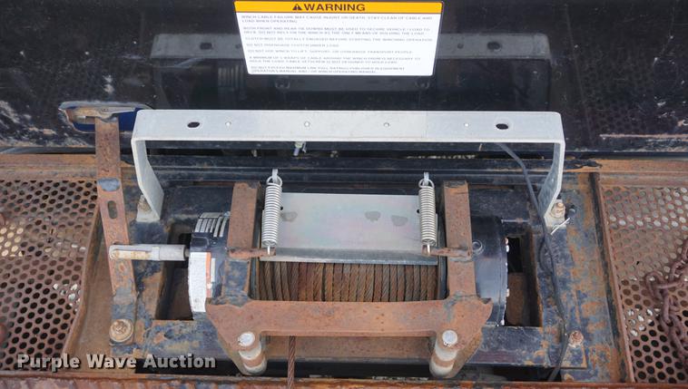 image for item DF1639 2007 Freightliner Business Class M2 rollback truck