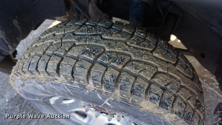 image for item DF1661 2007 GMC Sierra 2500HD pickup truck