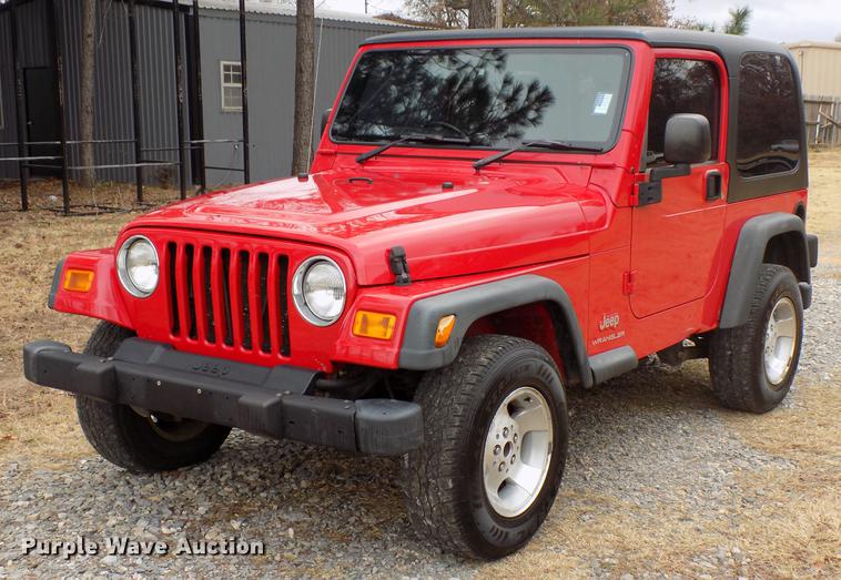 image for item DF2113 2004 Jeep Wrangler SUV