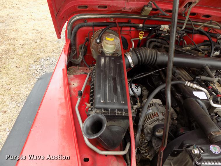 image for item DF2113 2004 Jeep Wrangler SUV