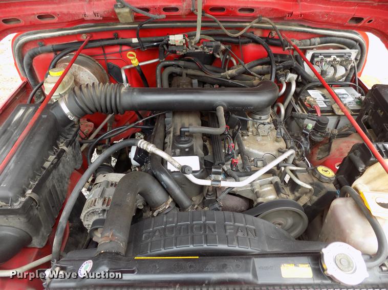 image for item DF2113 2004 Jeep Wrangler SUV