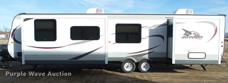 image for item DF2852 2015 Jayco Jayflight camper