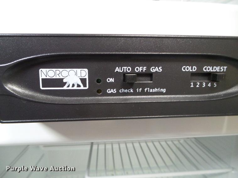 image for item DF2852 2015 Jayco Jayflight camper