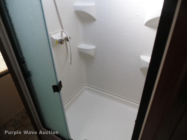 image for item DF2852 2015 Jayco Jayflight camper