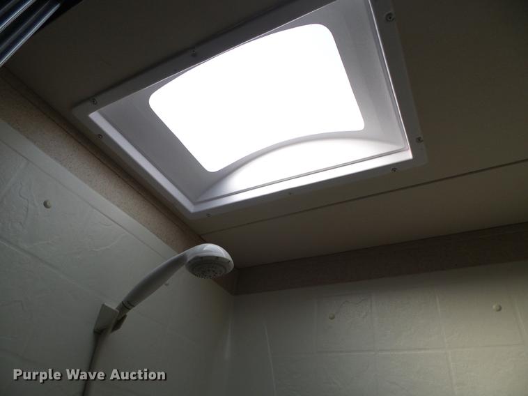 image for item DF2852 2015 Jayco Jayflight camper