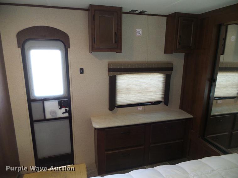 image for item DF2852 2015 Jayco Jayflight camper