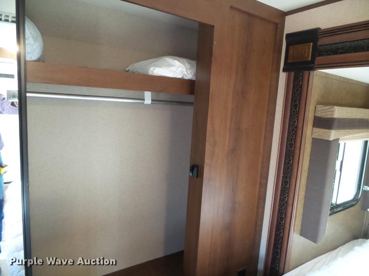 image for item DF2852 2015 Jayco Jayflight camper