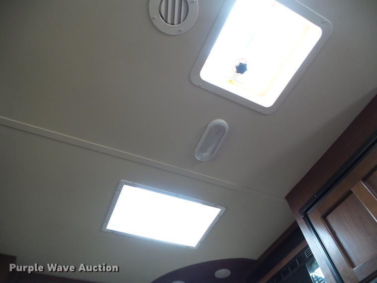 image for item DF2852 2015 Jayco Jayflight camper