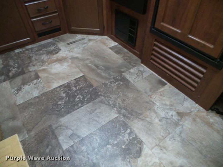 image for item DF2852 2015 Jayco Jayflight camper