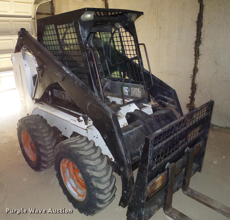 image for item DF2858 1992 Bobcat 7753 skid steer