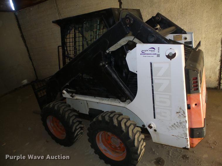 image for item DF2858 1992 Bobcat 7753 skid steer