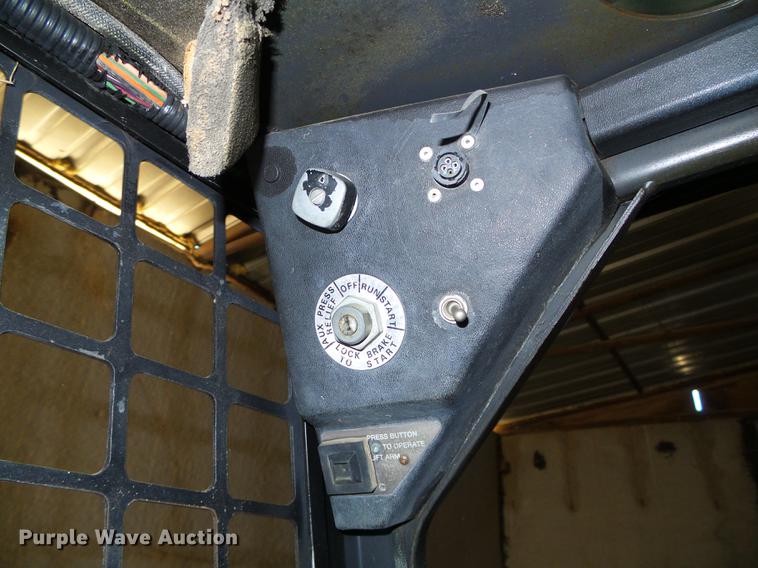 image for item DF2858 1992 Bobcat 7753 skid steer