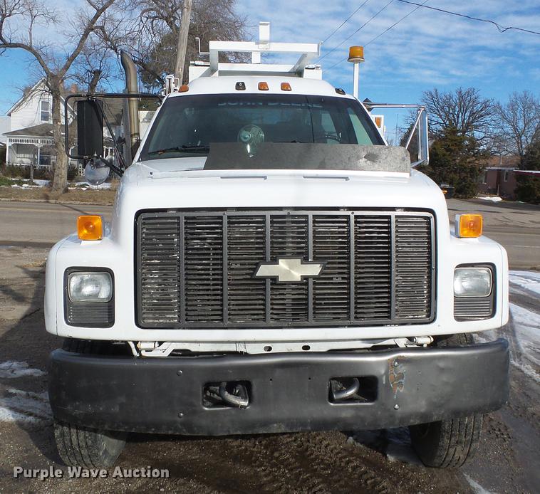 image for item DF2862 1994 Chevrolet Kodiak C6500 service truck with crane