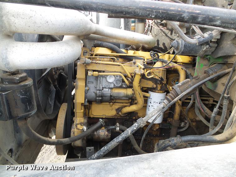 image for item DF2862 1994 Chevrolet Kodiak C6500 service truck with crane