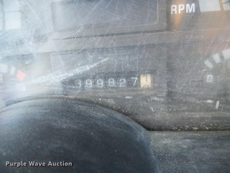 image for item DF2862 1994 Chevrolet Kodiak C6500 service truck with crane