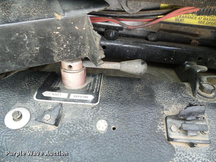 image for item DF2862 1994 Chevrolet Kodiak C6500 service truck with crane