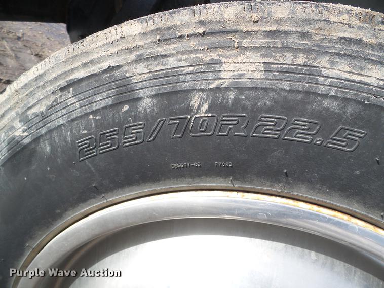 image for item DF2862 1994 Chevrolet Kodiak C6500 service truck with crane