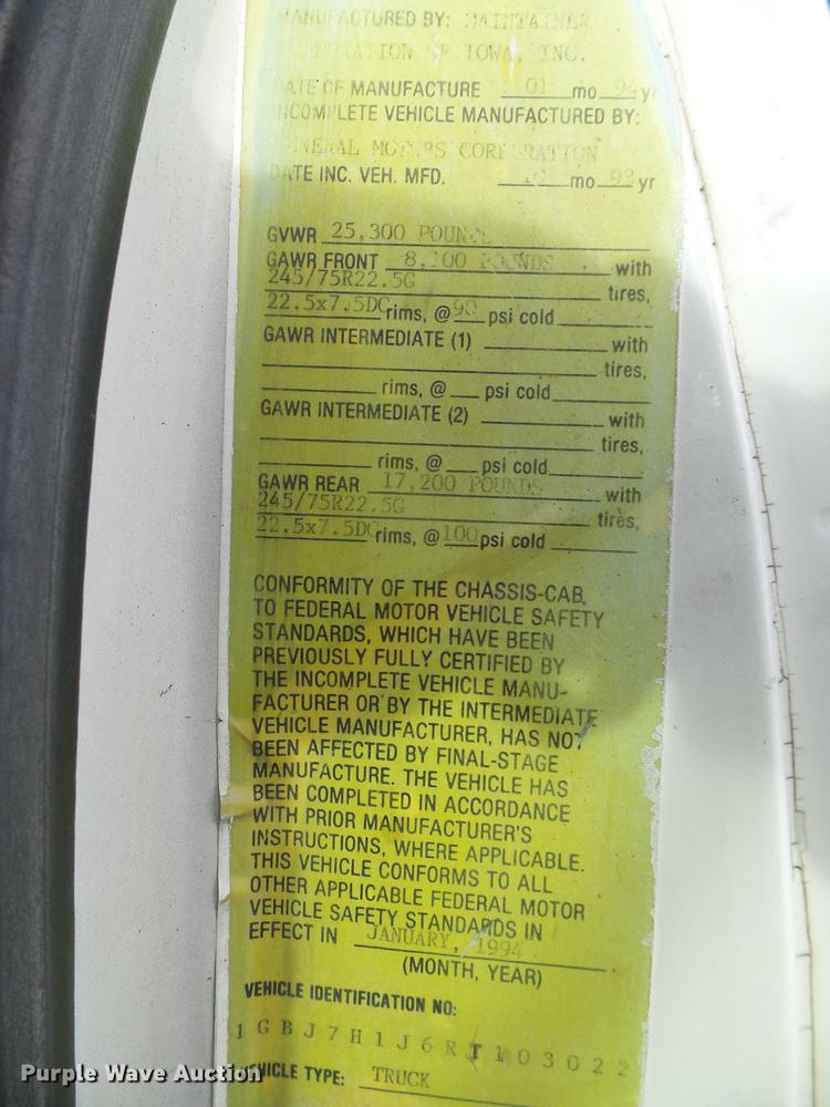 image for item DF2862 1994 Chevrolet Kodiak C6500 service truck with crane