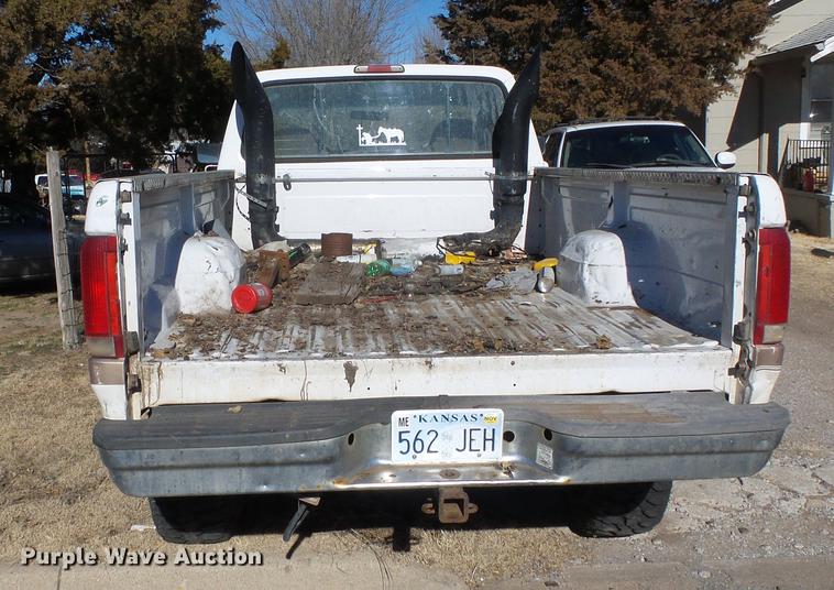 image for item DF2874 1997 Ford F250 Super Duty SuperCab pickup truck