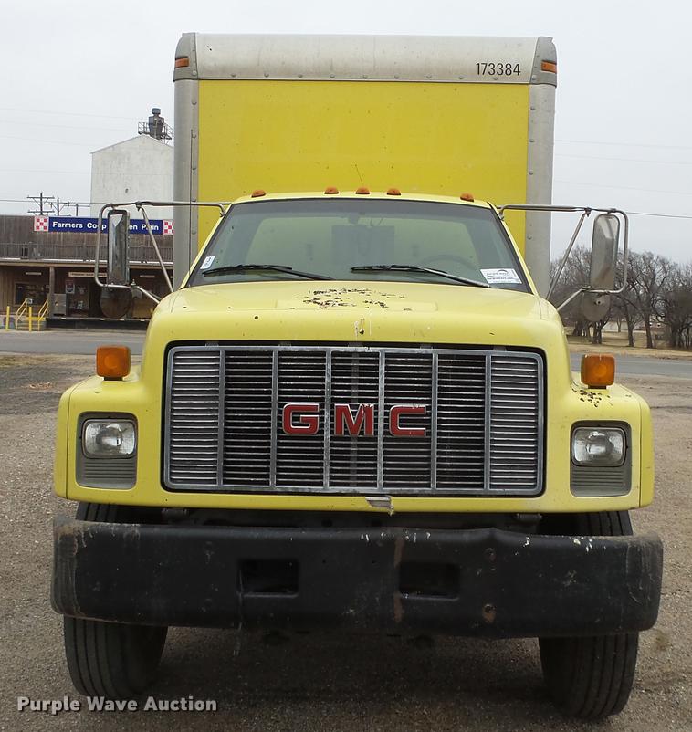 image for item DG2856 1995 GMC TopKick C6500 box truck