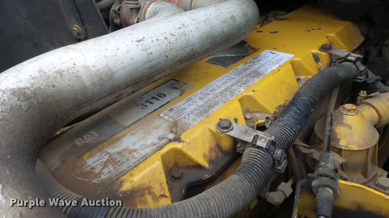 image for item DG2856 1995 GMC TopKick C6500 box truck