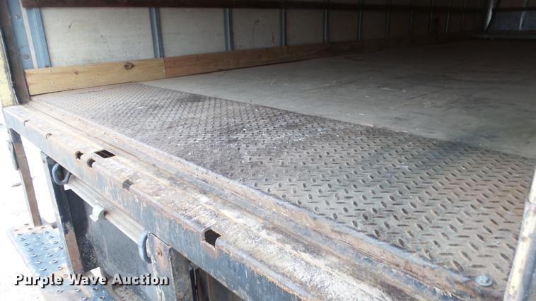 image for item DG2856 1995 GMC TopKick C6500 box truck