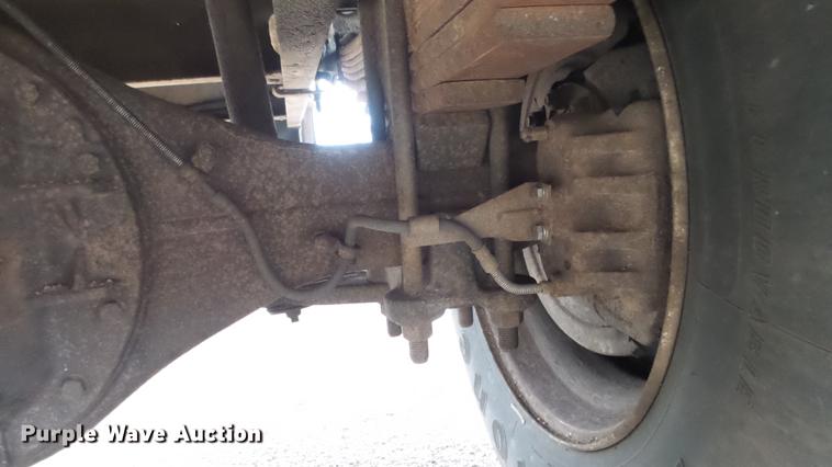 image for item DG2856 1995 GMC TopKick C6500 box truck