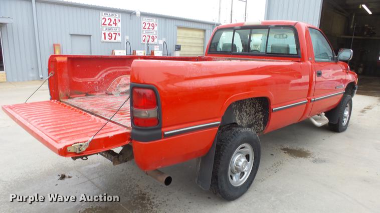 image for item DG2859 1996 Dodge Ram 2500 pickup truck