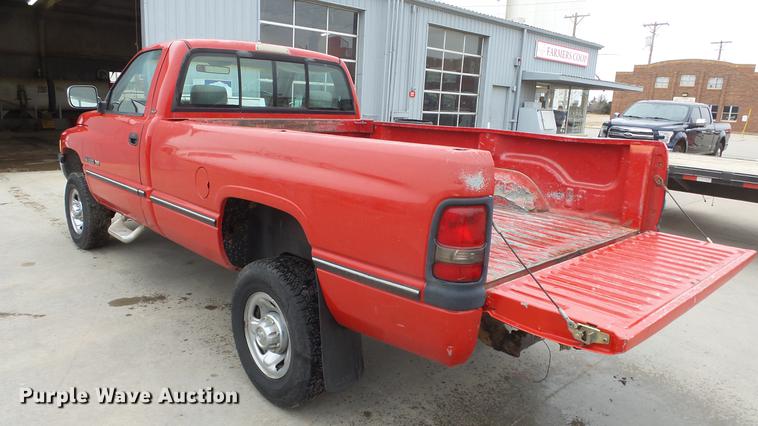 image for item DG2859 1996 Dodge Ram 2500 pickup truck