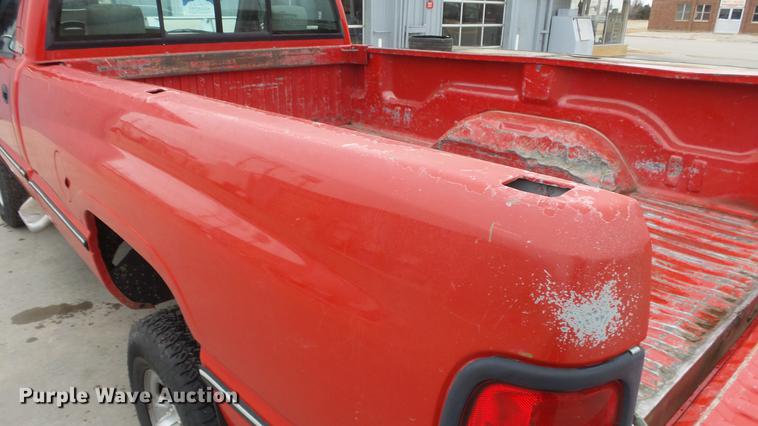 image for item DG2859 1996 Dodge Ram 2500 pickup truck