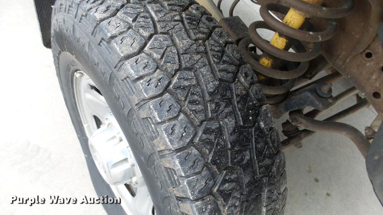 image for item DG2859 1996 Dodge Ram 2500 pickup truck