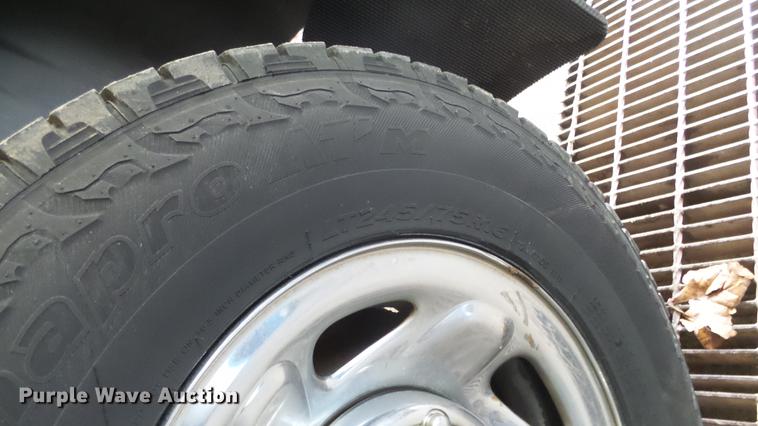 image for item DG2859 1996 Dodge Ram 2500 pickup truck