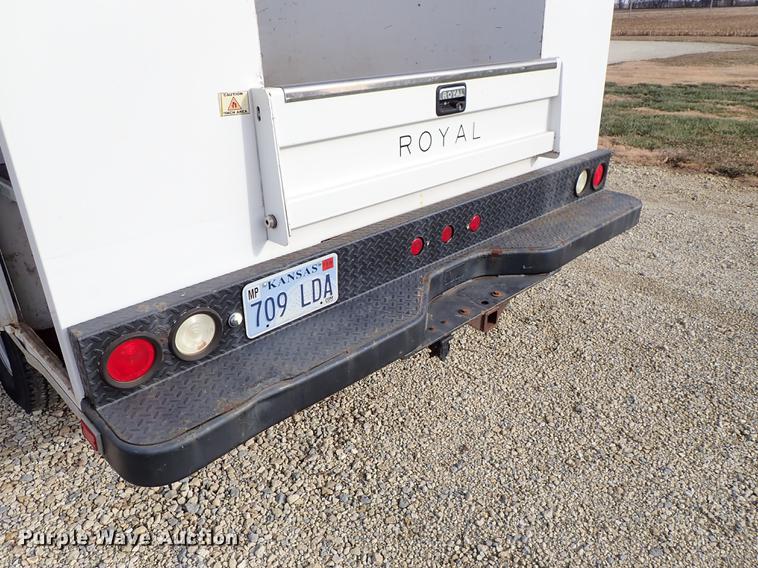 image for item DG2886 2006 Ford F350 Super Duty SuperCab utility bed pickup truck