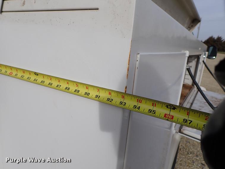 image for item DG2886 2006 Ford F350 Super Duty SuperCab utility bed pickup truck