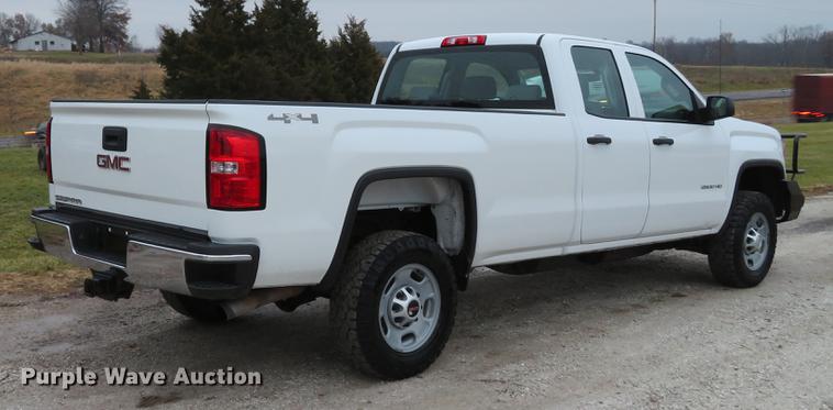 image for item DG3750 2015 GMC Sierra 2500HD Double Cab pickup truck