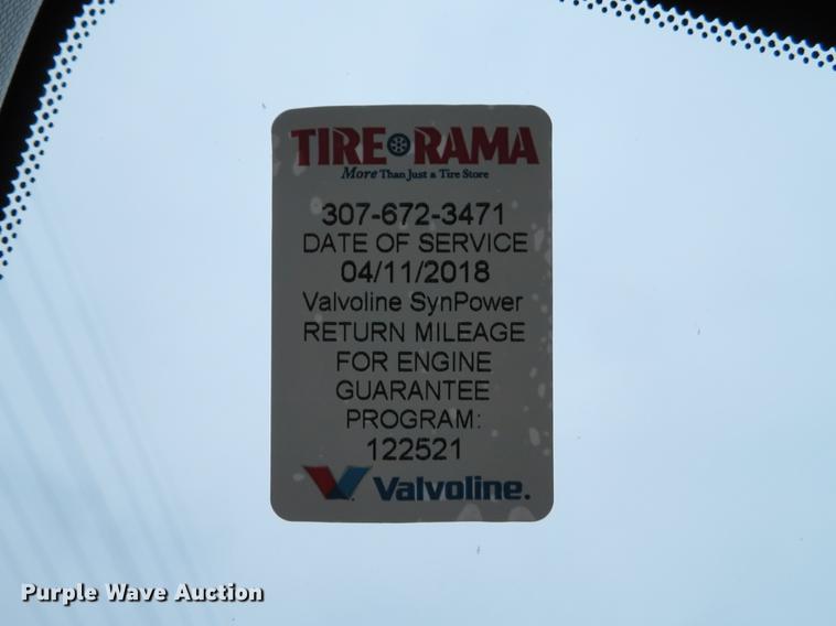 image for item DG3750 2015 GMC Sierra 2500HD Double Cab pickup truck