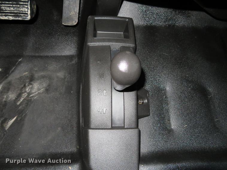 image for item DG3750 2015 GMC Sierra 2500HD Double Cab pickup truck