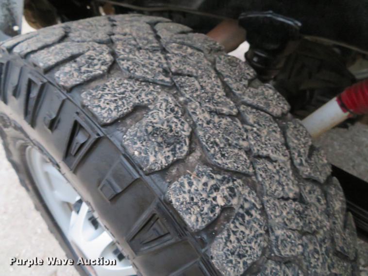 image for item DG3750 2015 GMC Sierra 2500HD Double Cab pickup truck