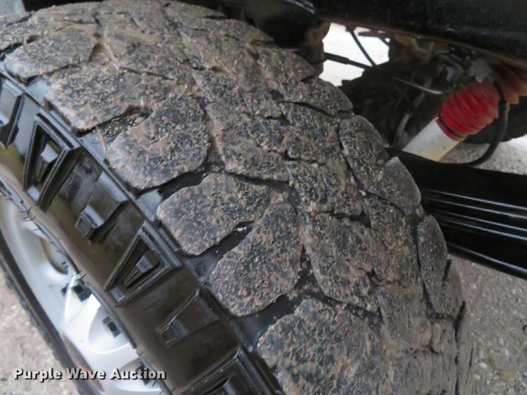 image for item DG3750 2015 GMC Sierra 2500HD Double Cab pickup truck