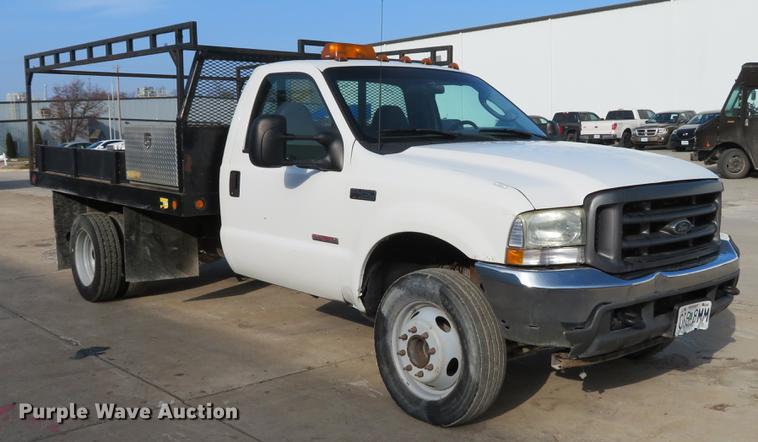 image for item DG3754 2003 Ford F450 Super Duty XL flatbed truck