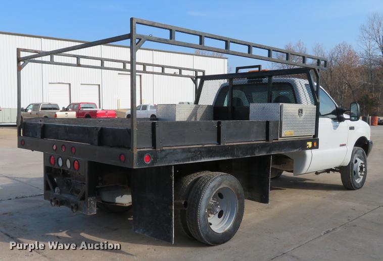 image for item DG3754 2003 Ford F450 Super Duty XL flatbed truck