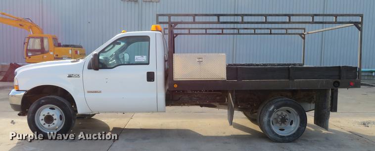 image for item DG3754 2003 Ford F450 Super Duty XL flatbed truck