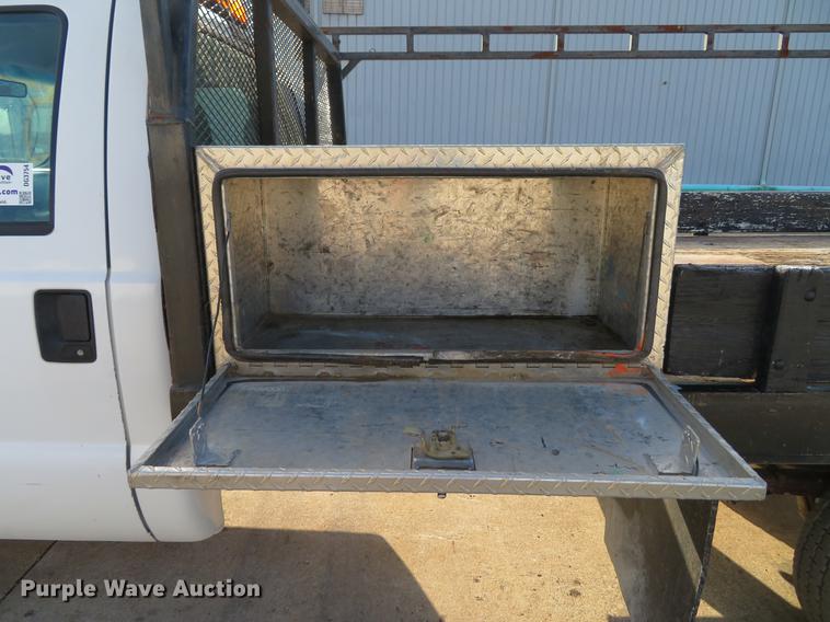 image for item DG3754 2003 Ford F450 Super Duty XL flatbed truck