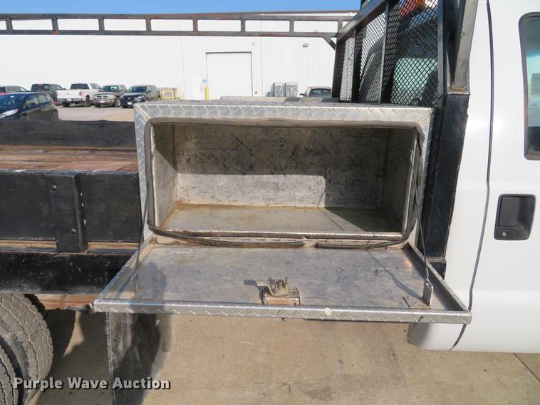 image for item DG3754 2003 Ford F450 Super Duty XL flatbed truck