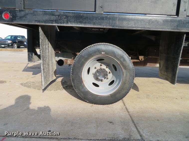image for item DG3754 2003 Ford F450 Super Duty XL flatbed truck