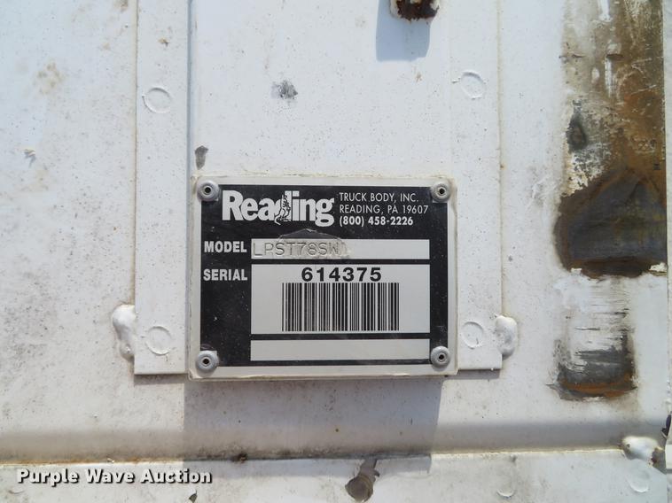 image for item DG3762 2005 Chevrolet Silverado 2500HD Ext. Cab pickup truck